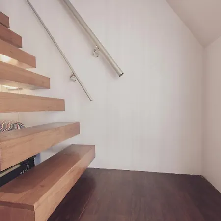 Apartment Matia - Local Rentss